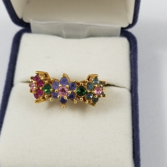 Joan Rivers Jewelry - Joan Rivers Flower Ring Size 9